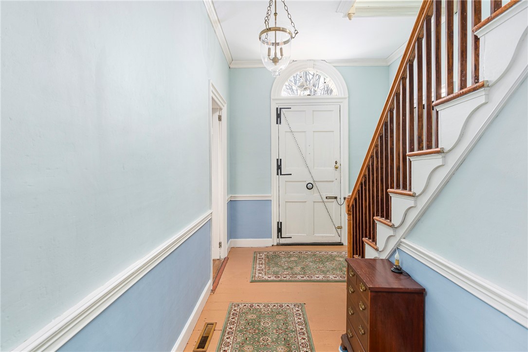 141 Post Road Warwick, RI 02888 - Photo 11 of 50