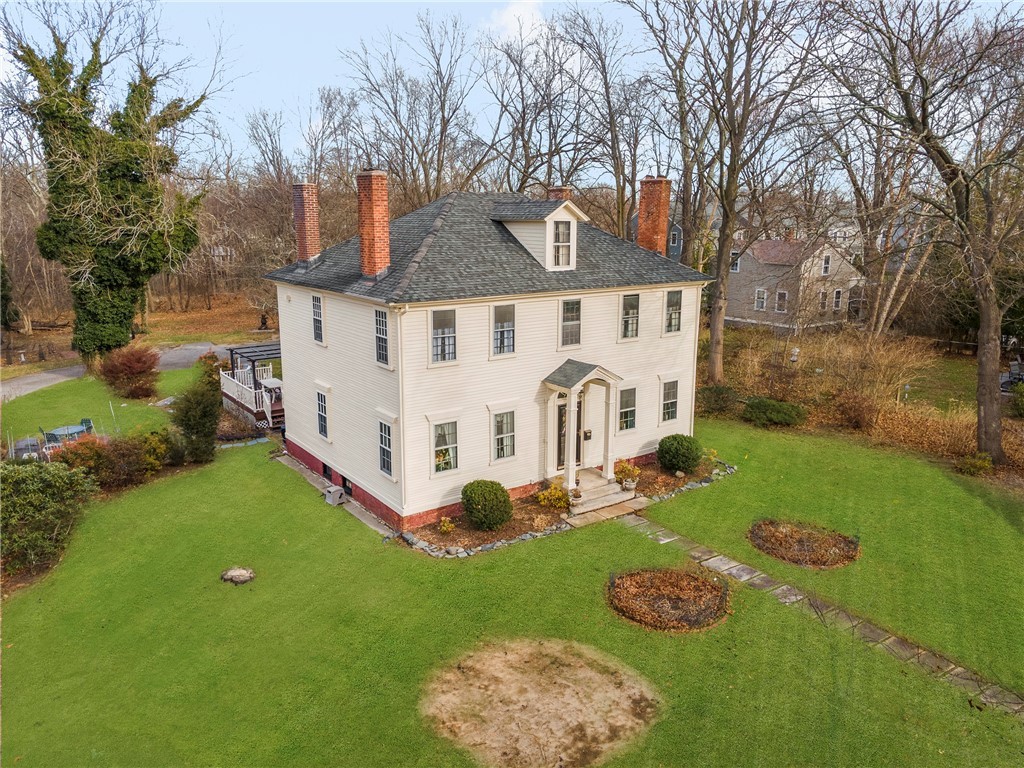 141 Post Road Warwick, RI 02888 - Photo 2 of 50