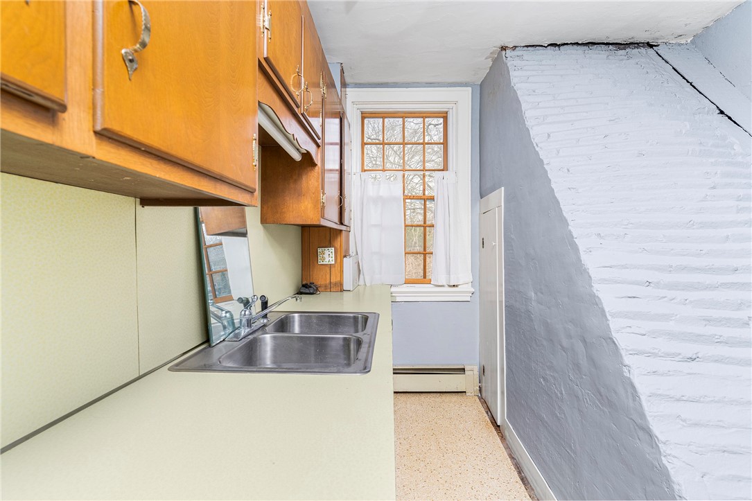 141 Post Road Warwick, RI 02888 - Photo 31 of 50