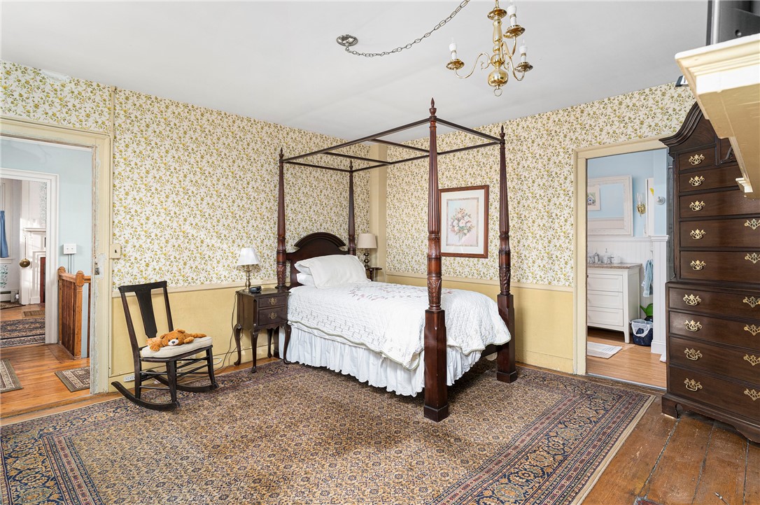 141 Post Road Warwick, RI 02888 - Photo 33 of 50