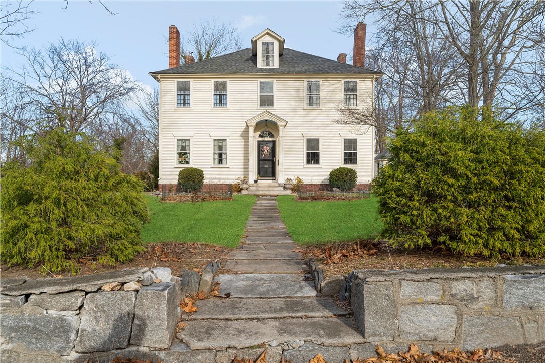 141 Post Road Warwick, RI 02888 - Photo 4 of 50