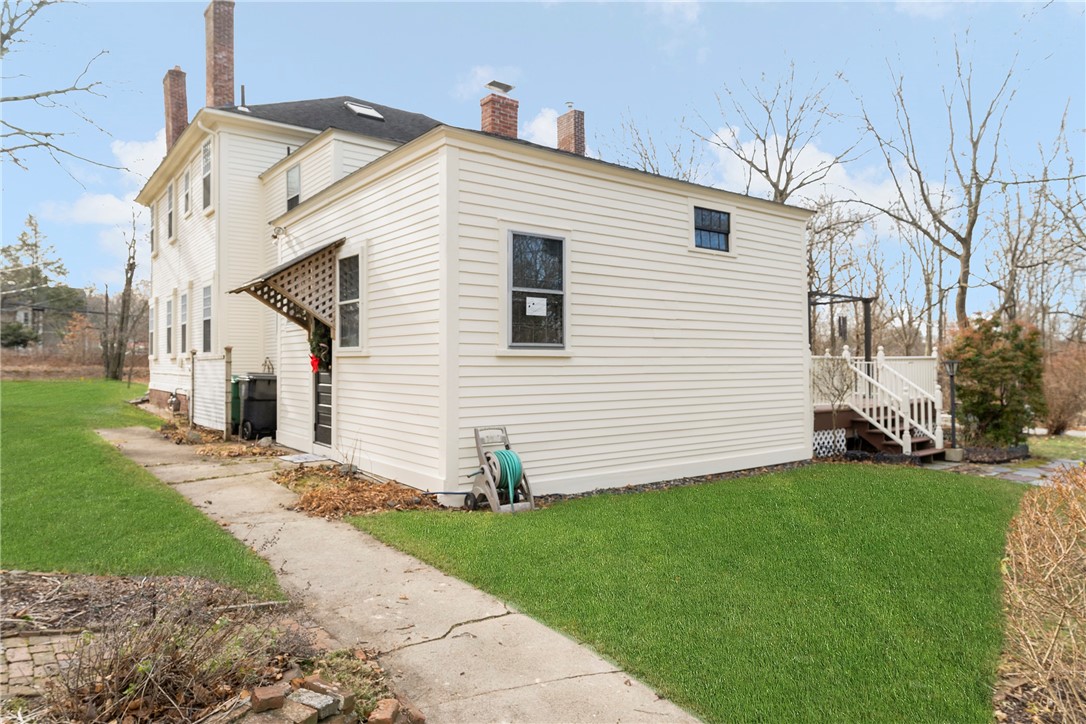 141 Post Road Warwick, RI 02888 - Photo 45 of 50