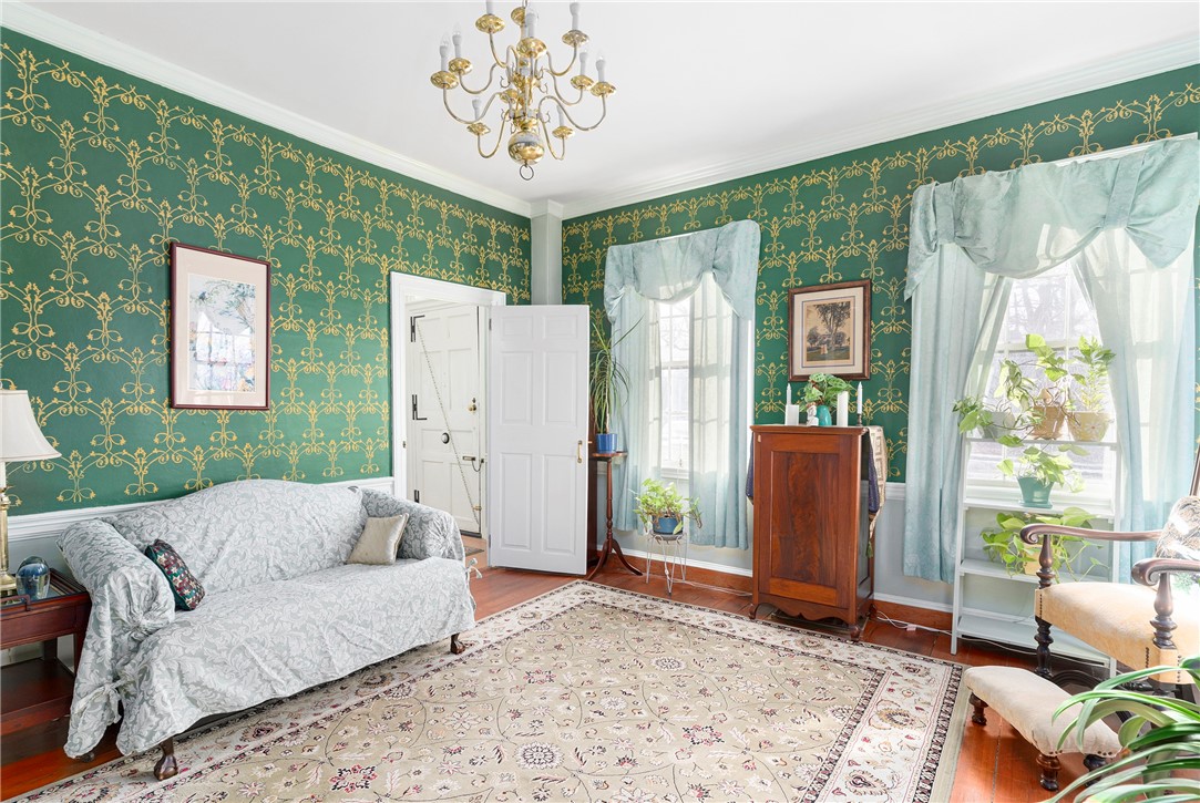 141 Post Road Warwick, RI 02888 - Photo 7 of 50