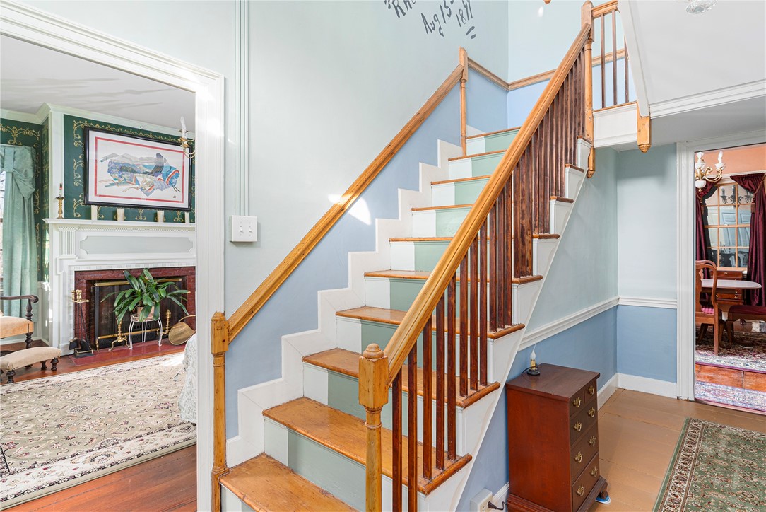 141 Post Road Warwick, RI 02888 - Photo 10 of 50