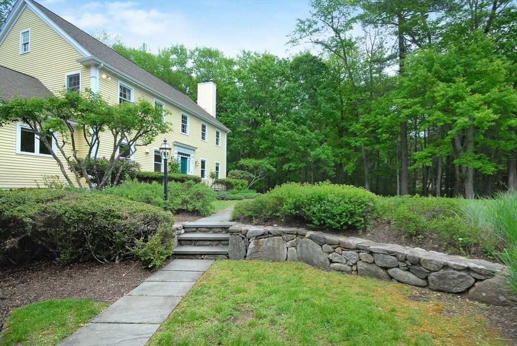 7 Proctor Street Acton, MA 01720 - Photo 2 of 40