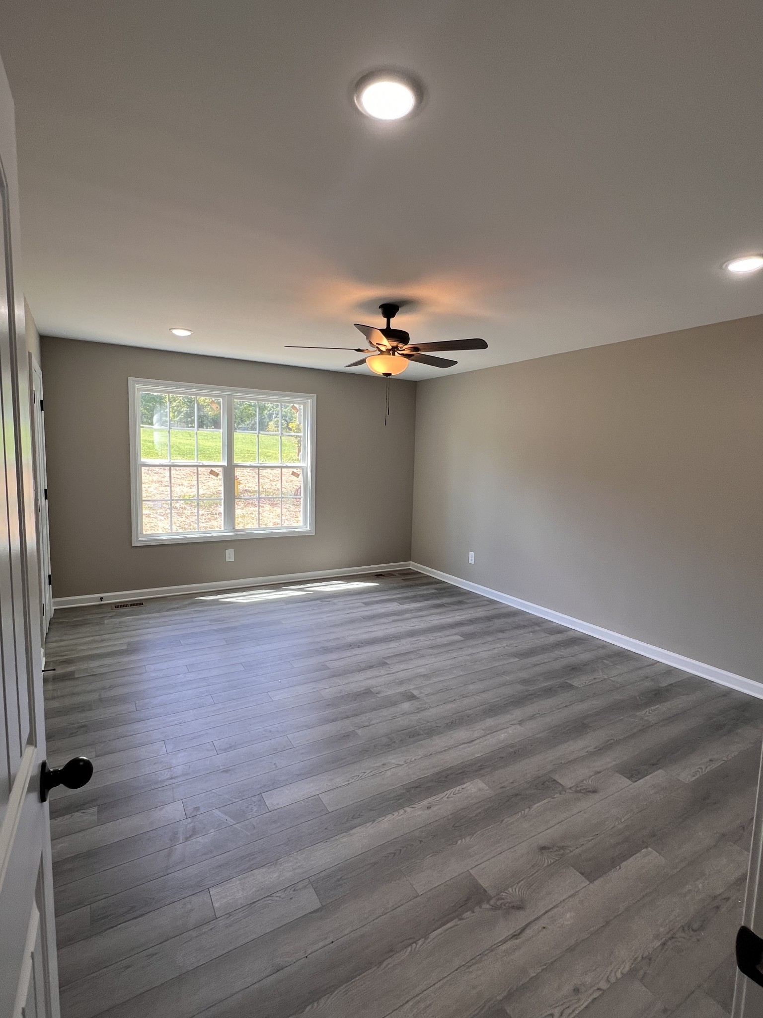 999 Promise Land Road Charlotte, TN 37036 - Photo 3 of 6 Gallery Image 3