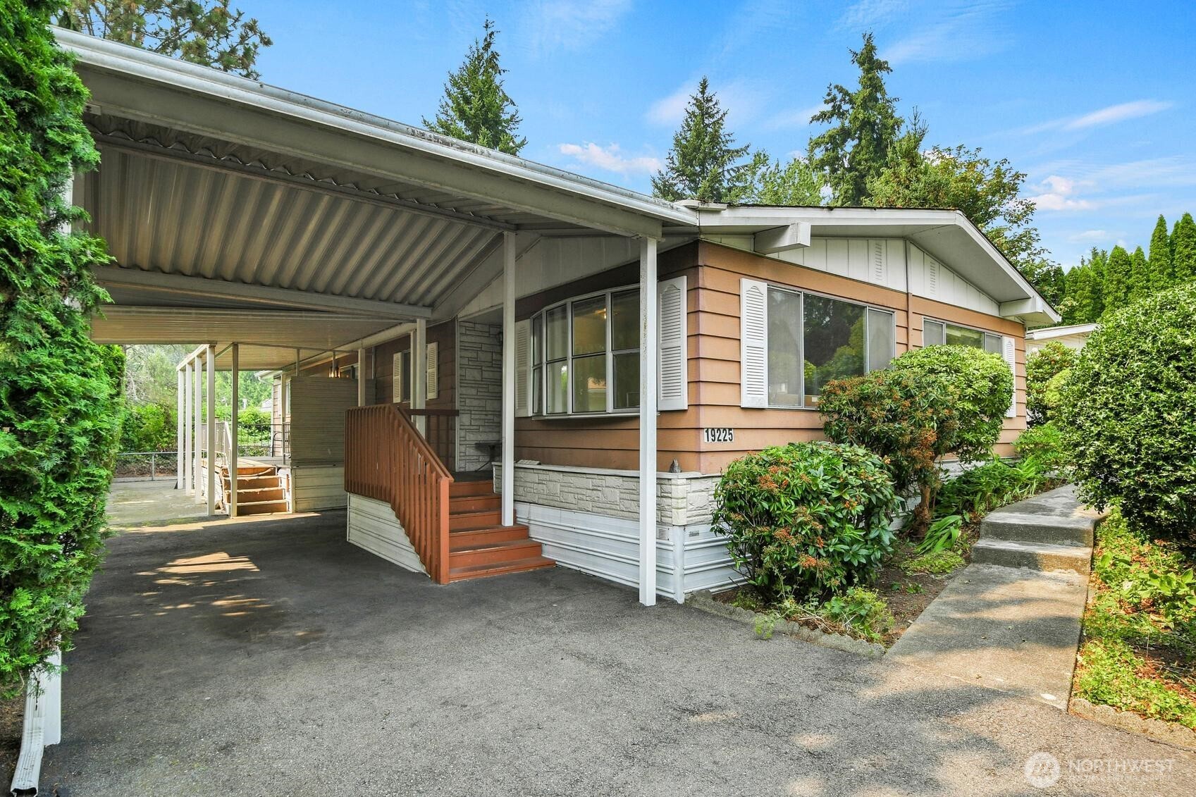 19225 128th Place Northeast Bothell, WA 98011 - Photo 19 of 22 Gallery Image 19