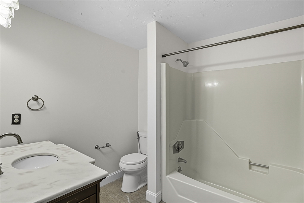 237 South Street, Unit 45 Shrewsbury, MA 01545 - Photo 11 of 39
