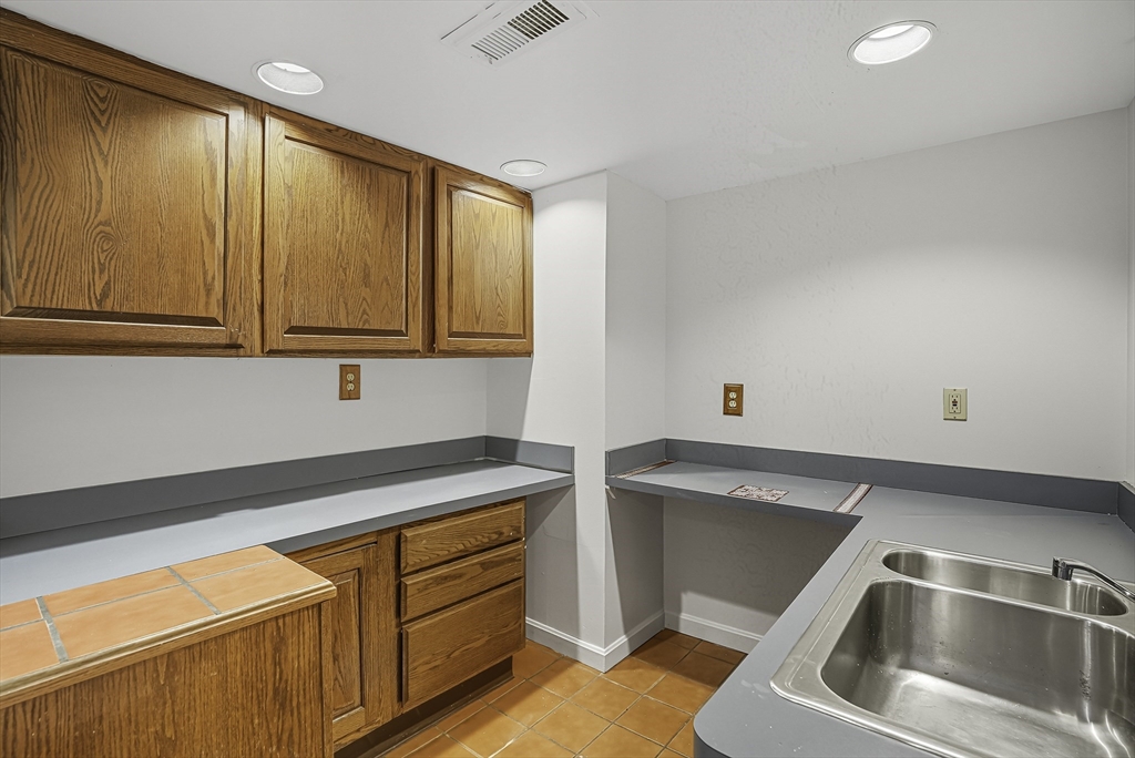 237 South Street, Unit 45 Shrewsbury, MA 01545 - Photo 39 of 39