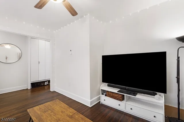 $2,750 | 144 Morris Avenue, Summit, NJ 07901