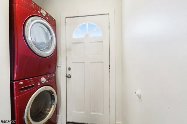 $2,750 | 144 Morris Avenue, Summit, NJ 07901