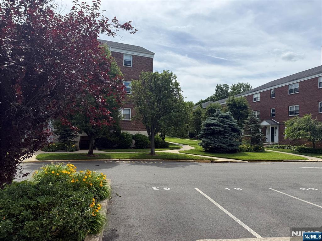 974 Main Street, Unit F6 Hackensack, NJ 07601 - Photo 9 of 15