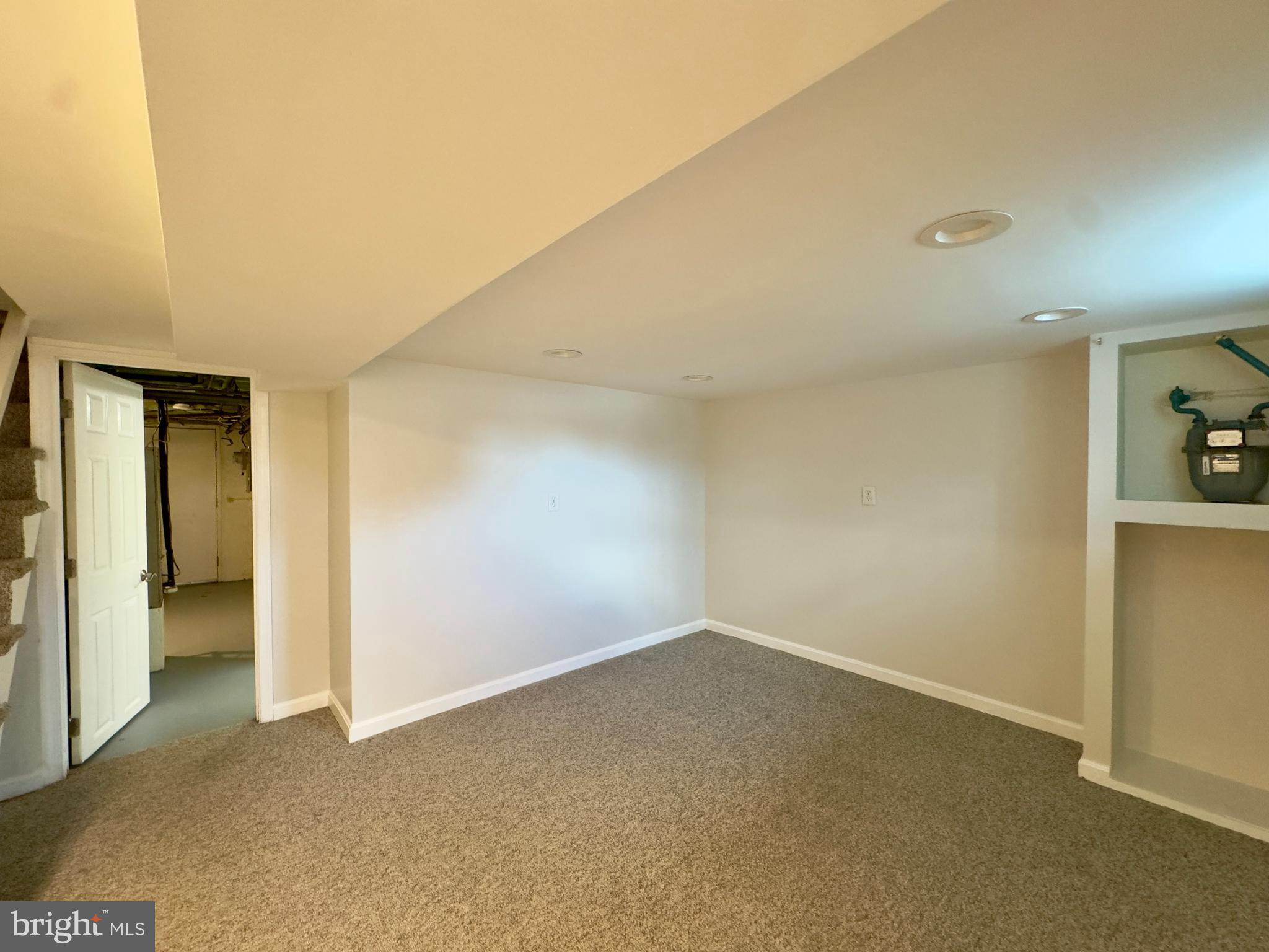 4 Warren Road Baltimore, MD 21221 - Photo 18 of 22
