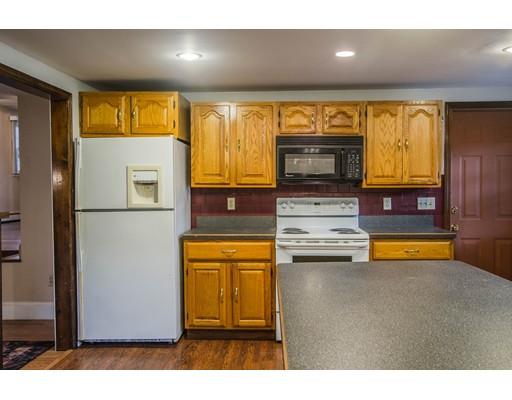 19 Upper Gore Road Webster, MA 01570 - Photo 12 of 27