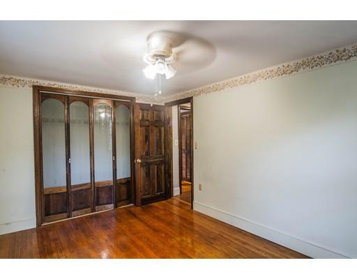 19 Upper Gore Road Webster, MA 01570 - Photo 14 of 27