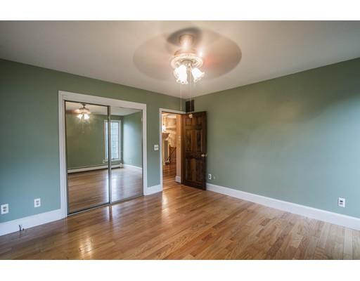 19 Upper Gore Road Webster, MA 01570 - Photo 9 of 27