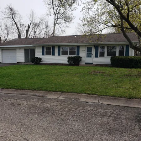 $219,900 | 384 Lahonda Drive, Valparaiso, IN 46385