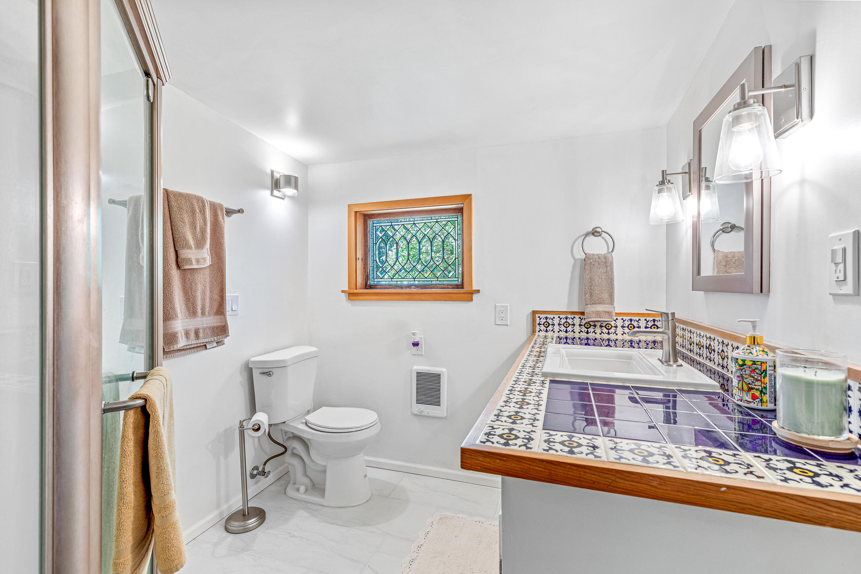 211 Beecher Road Wolf Creek, OR 97497 - Photo 24 of 62 9R9A7332