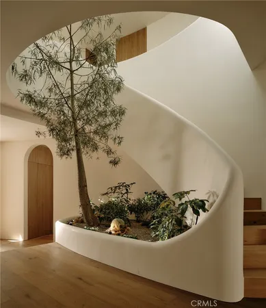 $6,995,000 | 3712 Goodland Avenue, Studio City, CA 91604