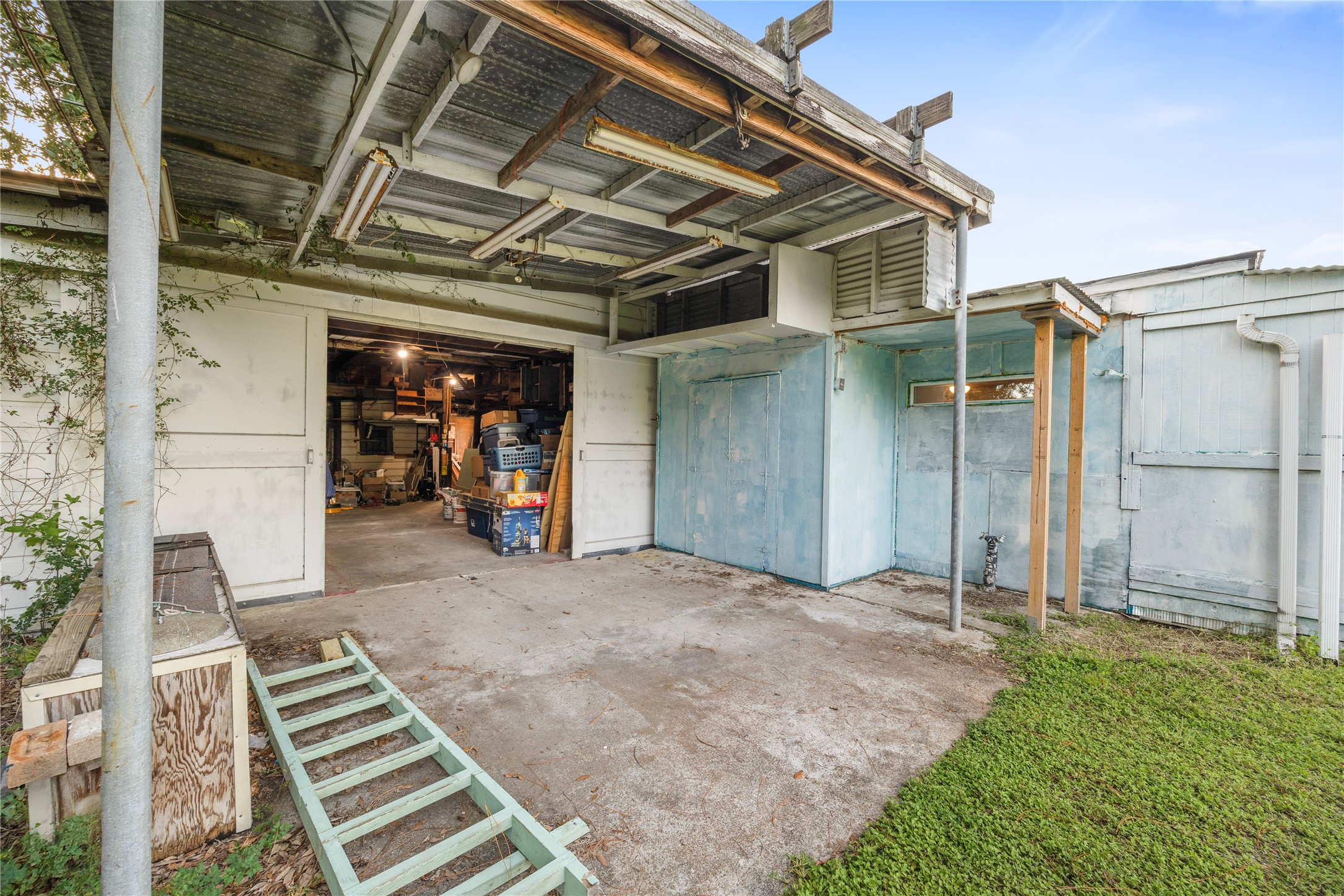 1324 Fair Drive Angleton, TX 77515 - Photo 40 of 42