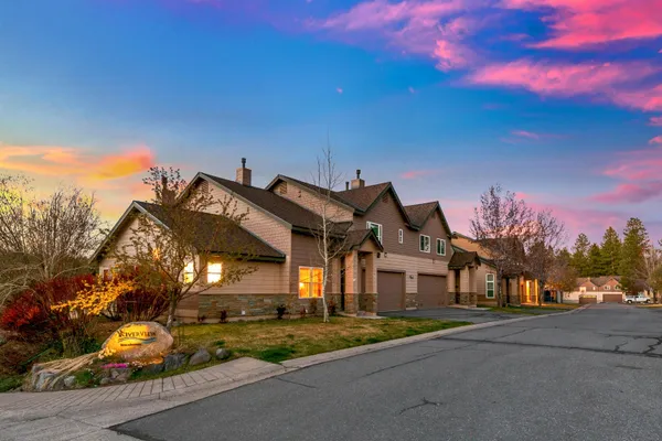 $779,900 | 10036 Nicolas Drive, Unit B, Truckee, CA 96161