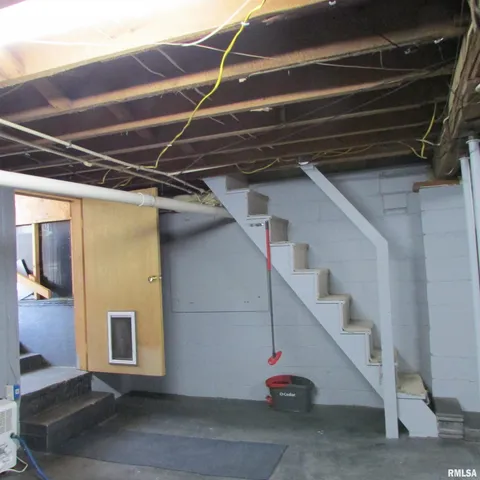 $190,000 | 273 West Mcclernand Avenue, Shawneetown, IL 62984