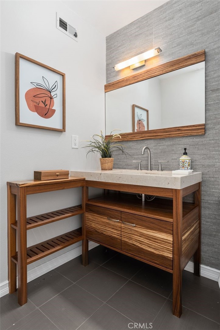 1504 Valleda Lane Encinitas, CA 92024 - Photo 28 of 49