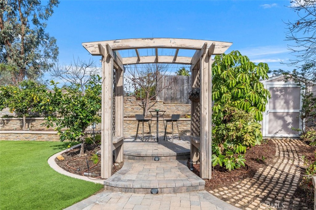 1504 Valleda Lane Encinitas, CA 92024 - Photo 34 of 49