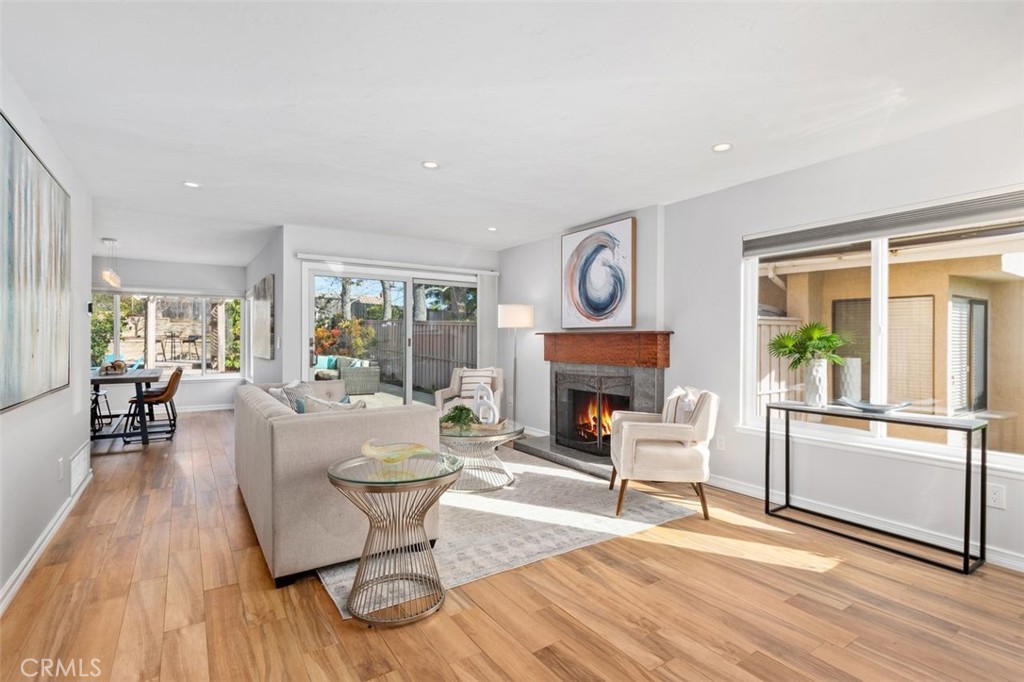 1504 Valleda Lane Encinitas, CA 92024 - Photo 10 of 49