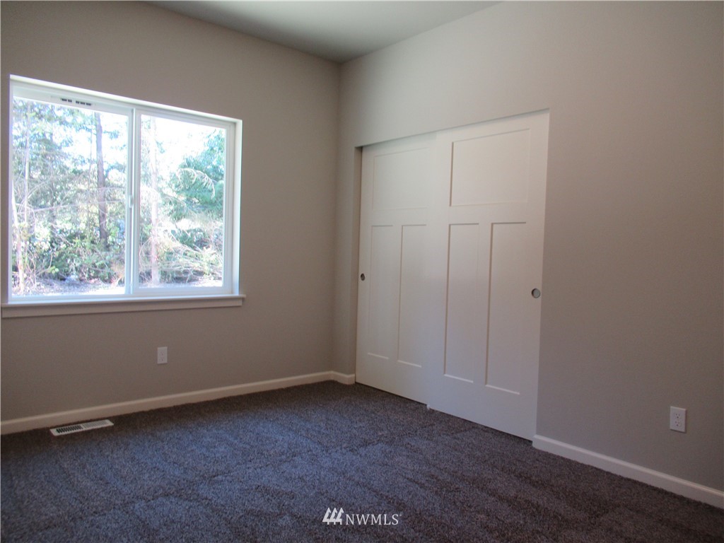 7406 Southeast Nelson Road Olalla, WA 98359 - Photo 13 of 16 Gallery Image 13
