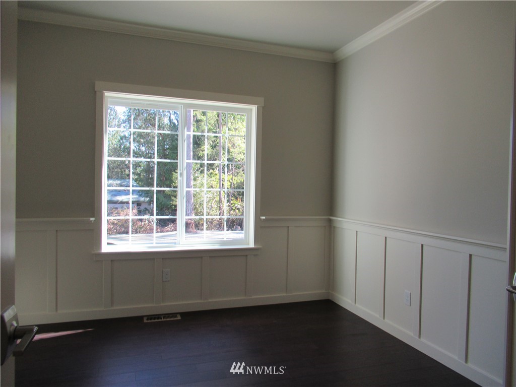 7406 Southeast Nelson Road Olalla, WA 98359 - Photo 9 of 16 Gallery Image 9