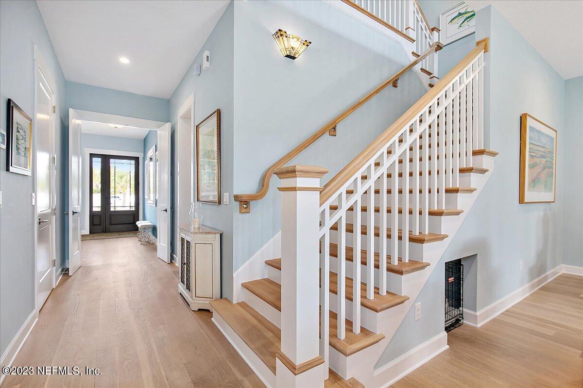 30 Solana Road Ponte Vedra Beach, FL 32082 - Photo 22 of 45 32-Stairs and Foyer