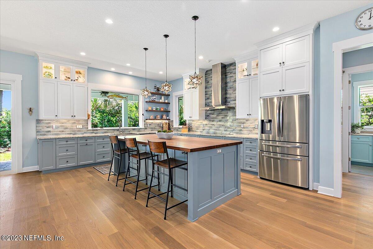 30 Solana Road Ponte Vedra Beach, FL 32082 - Photo 3 of 45 11-Kitchen