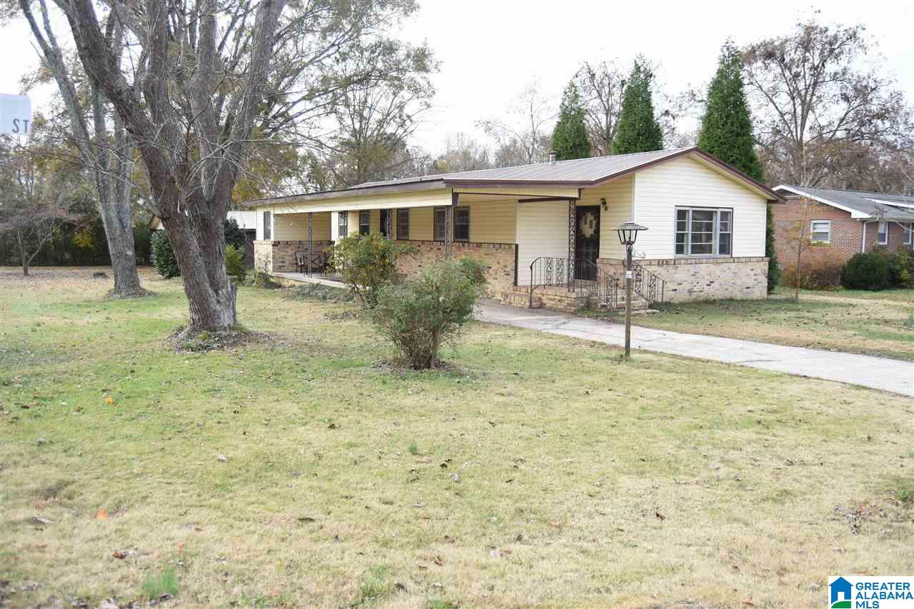 624 Roxie Avenue Oxford, AL 36203 - Photo 2 of 40