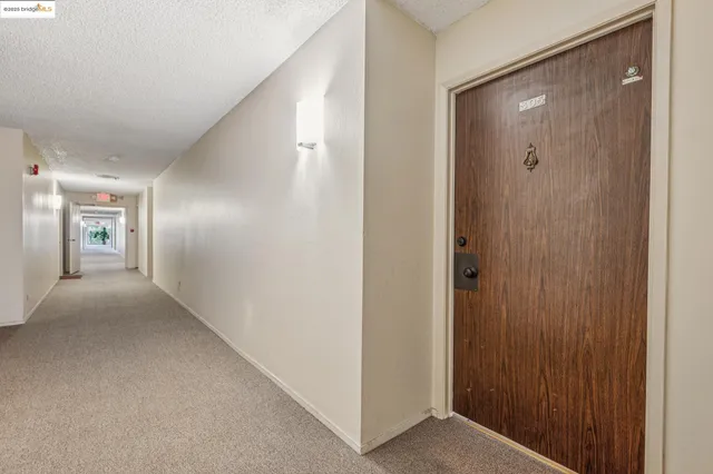 $399,000 | 85 Vernon Street, Unit 305, Oakland, CA 94610