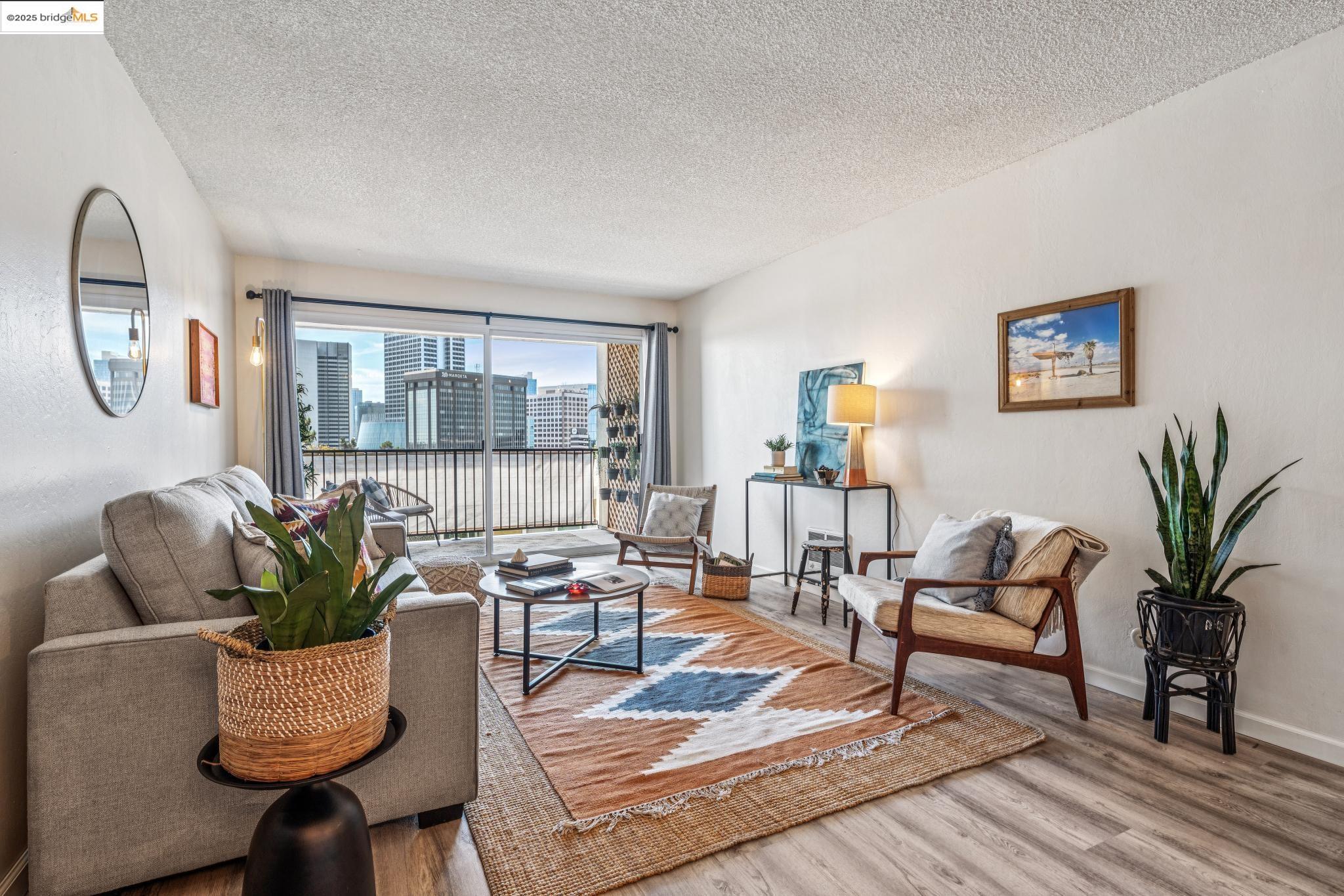 85 Vernon Street, Unit 305 Oakland, CA 94610 - Photo 6 of 26