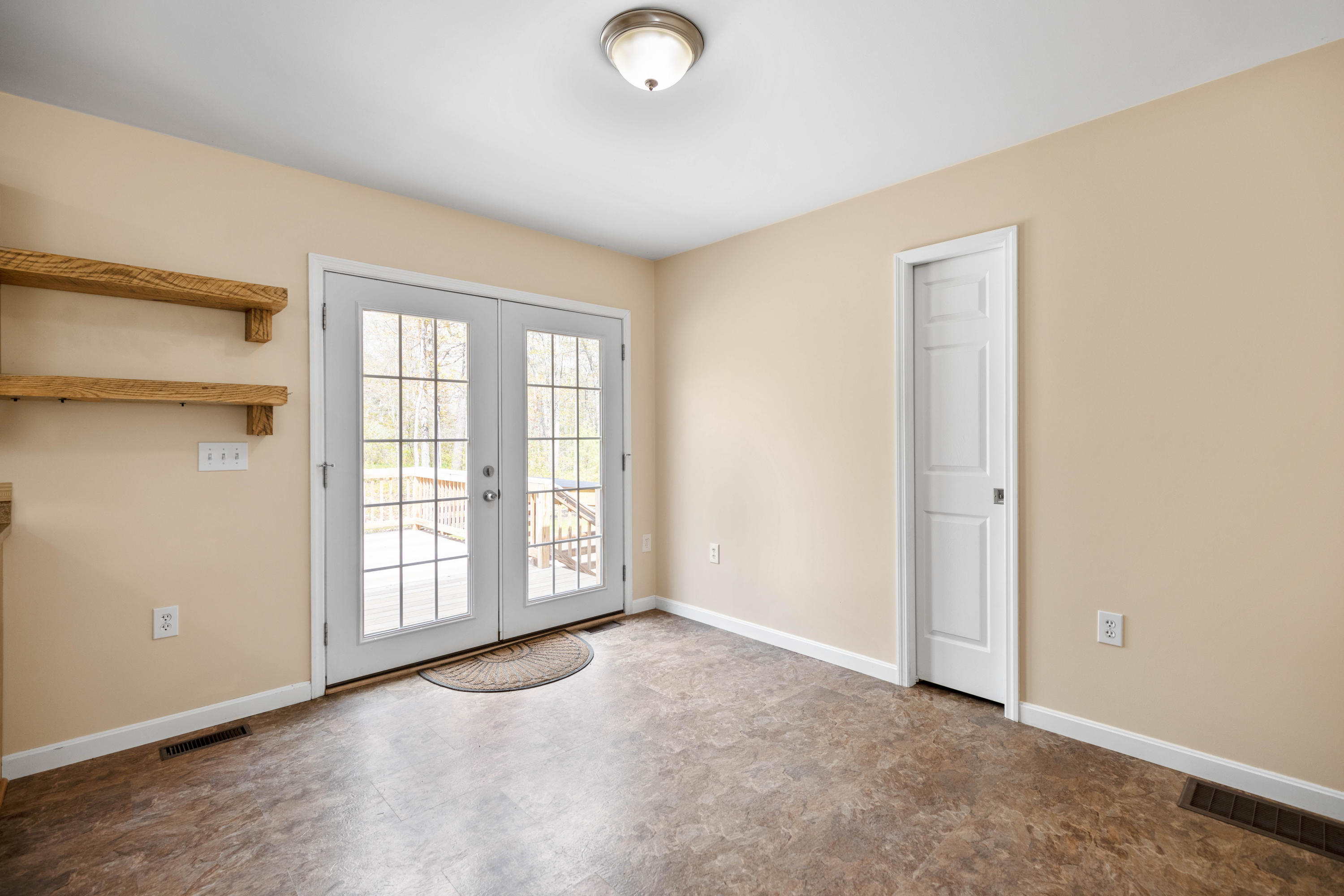 781 Ossipee Hill Road Waterboro, ME 04087 - Photo 12 of 44 781OssipeeHillRoadWaterboro_007