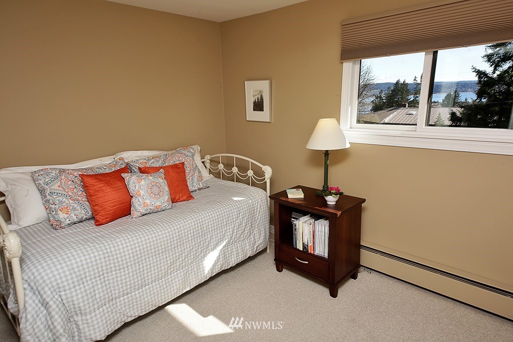 1915 Lancaster Road Freeland, WA 98249 - Photo 15 of 25