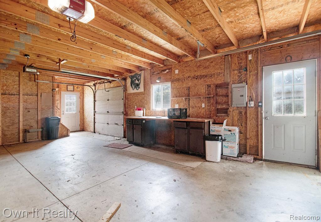 1101 West Sterns Road Temperance, MI 48182 - Photo 26 of 33
