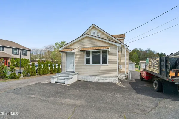 $375,000 | 3041 Hamburg Street, Rotterdam, NY 12303