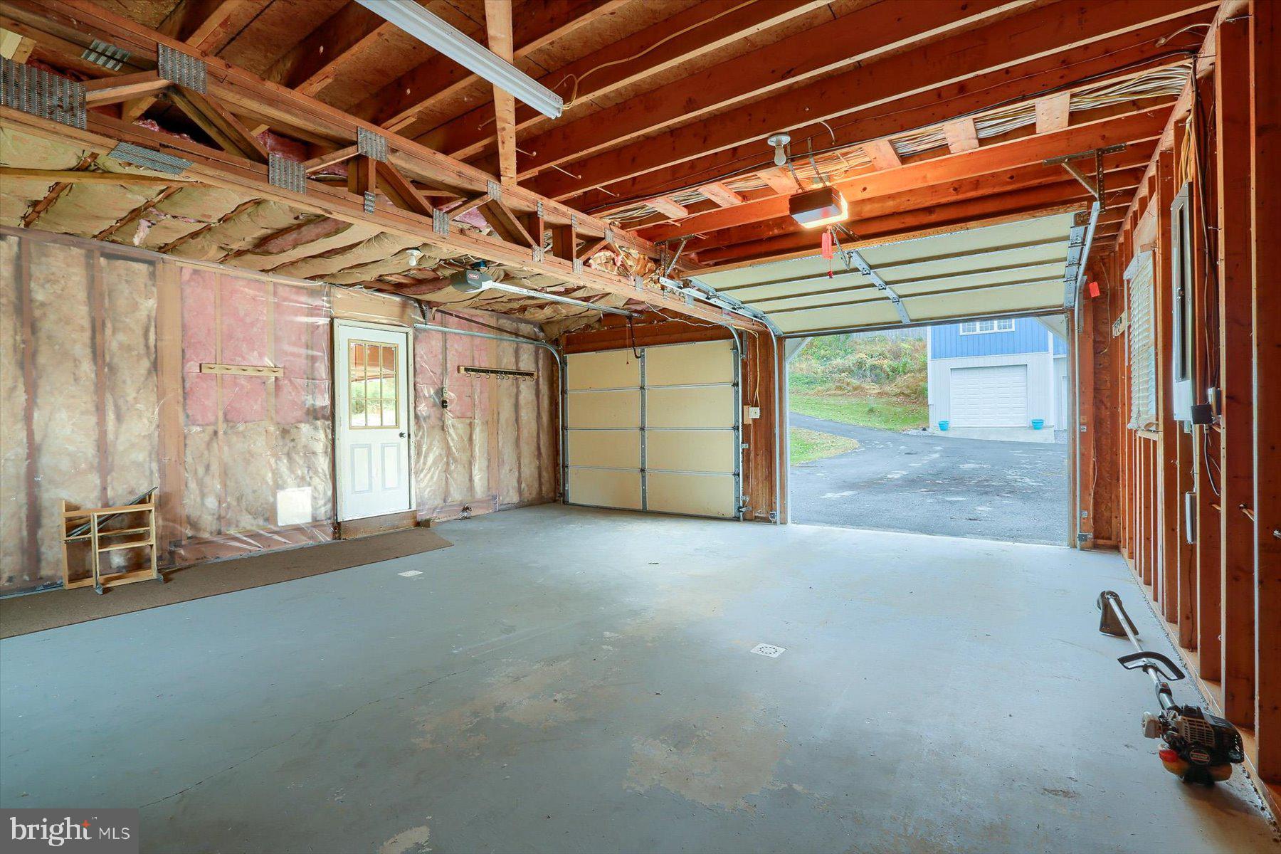 99 Richland Road Carlisle, PA 17015 - Photo 34 of 66 2 Car Attached Garage