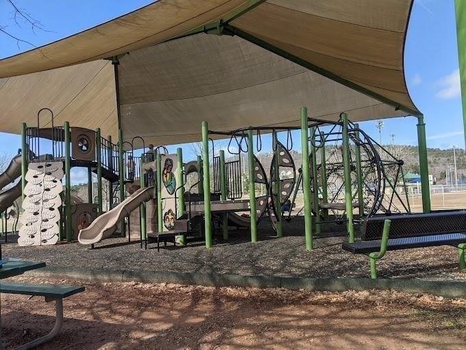 4641 Due W Road Northwest Kennesaw, GA 30152 - Photo 37 of 38 a view of a slide