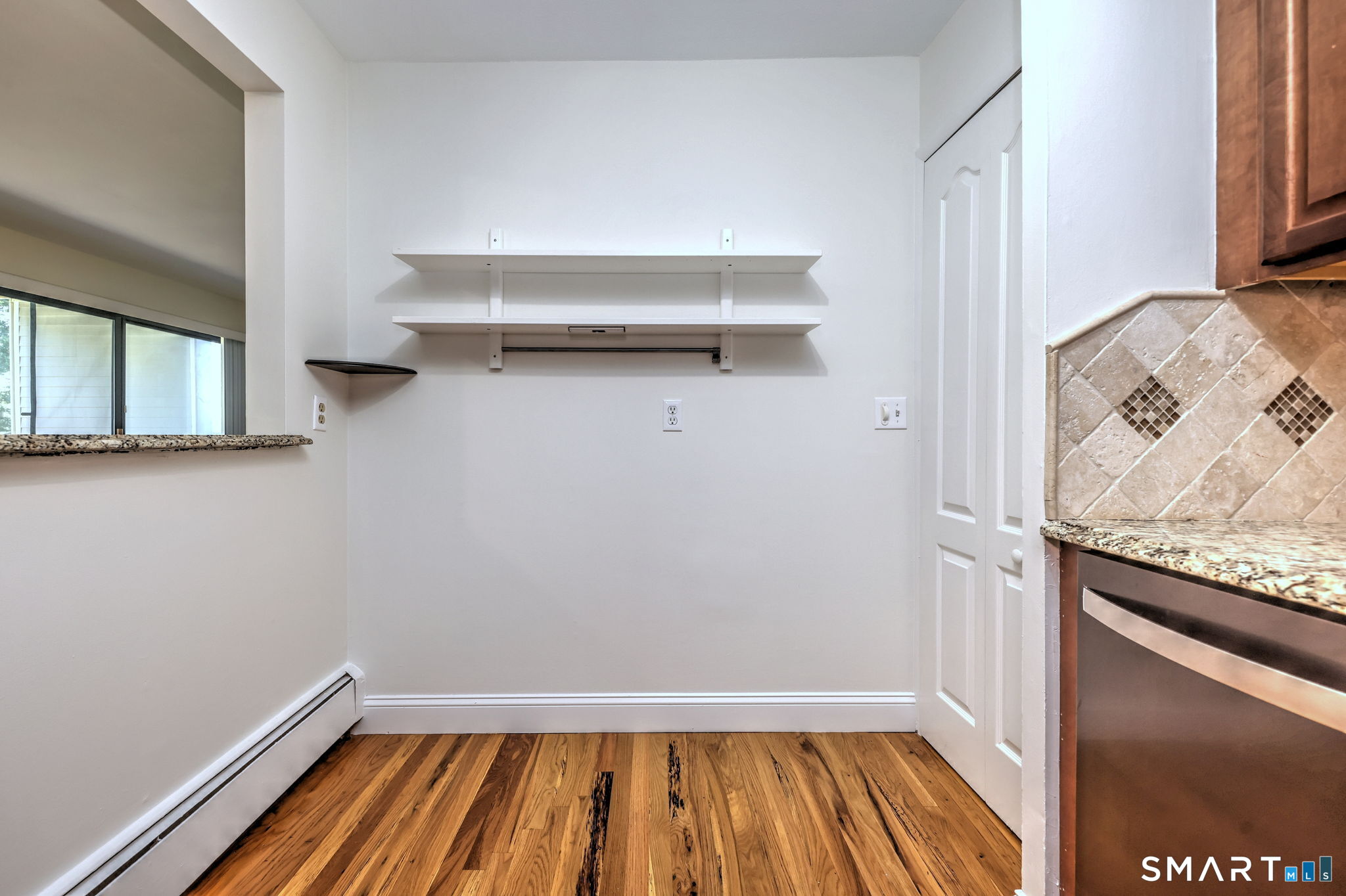 135 Florence Road, Unit 1A Branford, CT 06405 - Photo 11 of 39