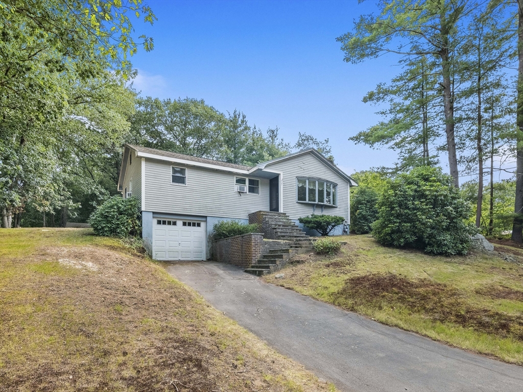 27 Old Jacobs Road Georgetown, MA 01833 - Photo 1 of 32 Gallery Image 1