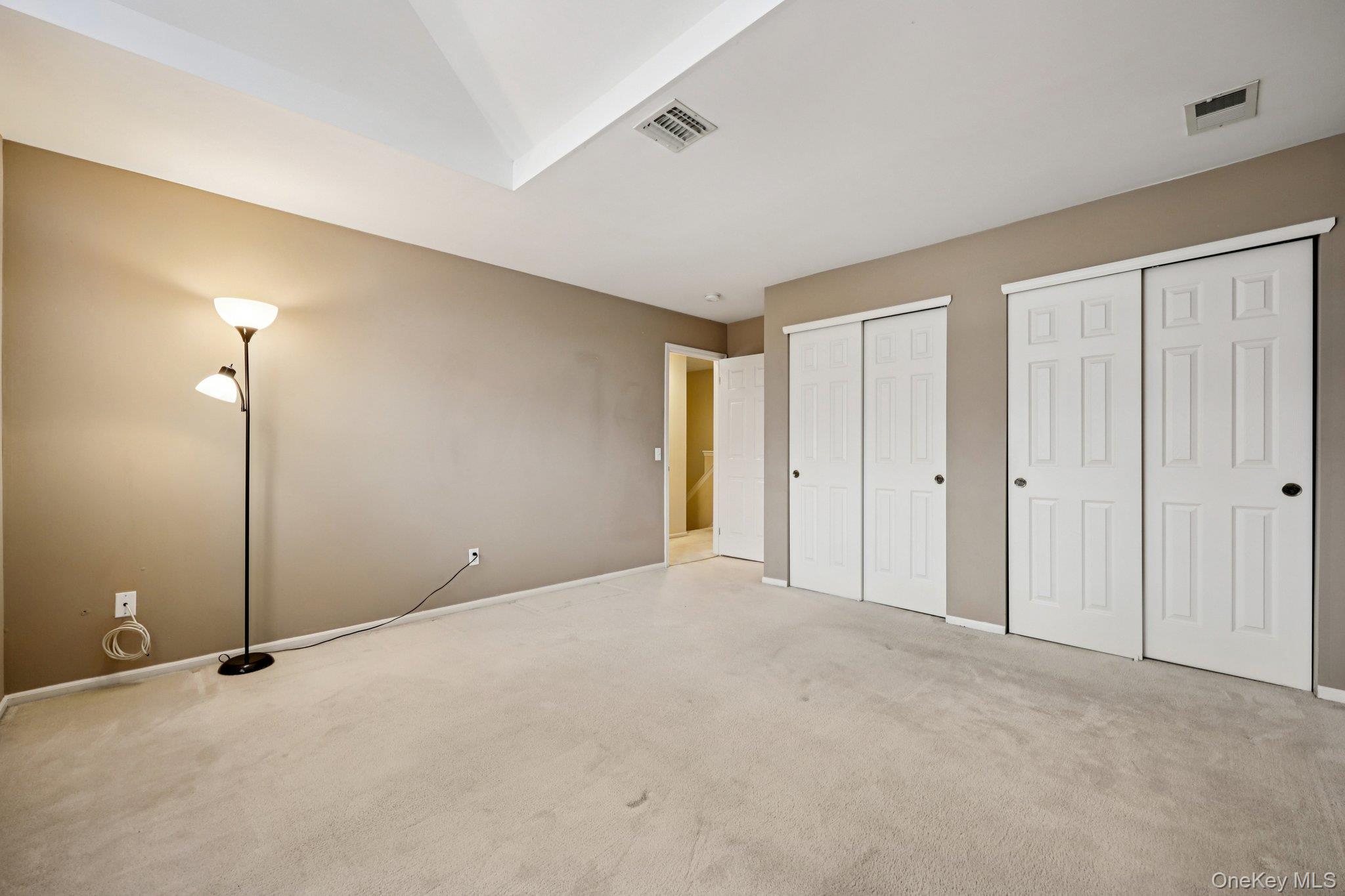 3 Springwood Lane Huntington, NY 11743 - Photo 21 of 40