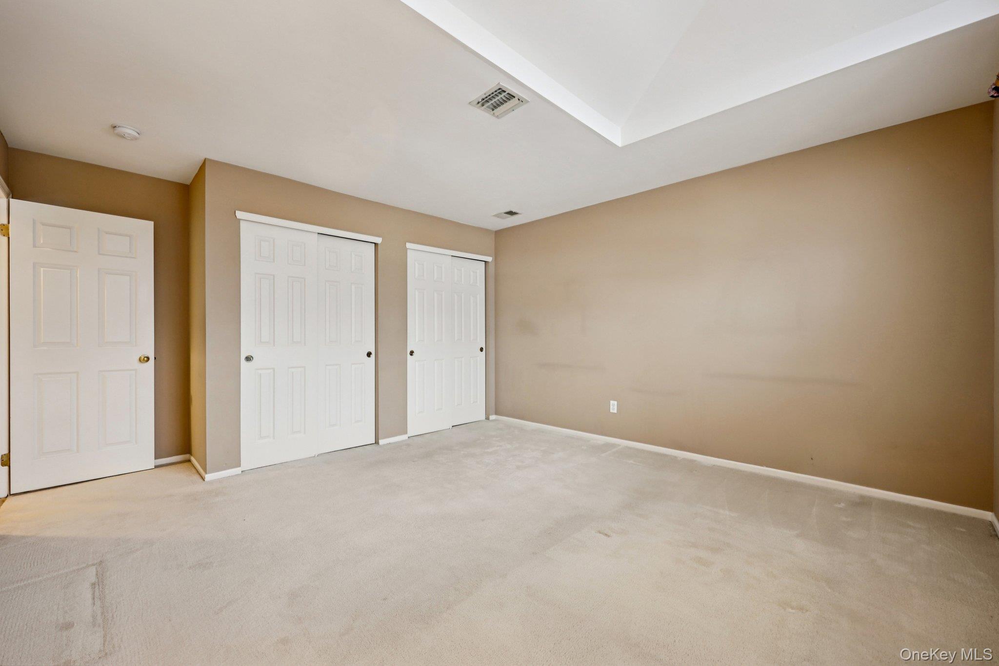 3 Springwood Lane Huntington, NY 11743 - Photo 22 of 40