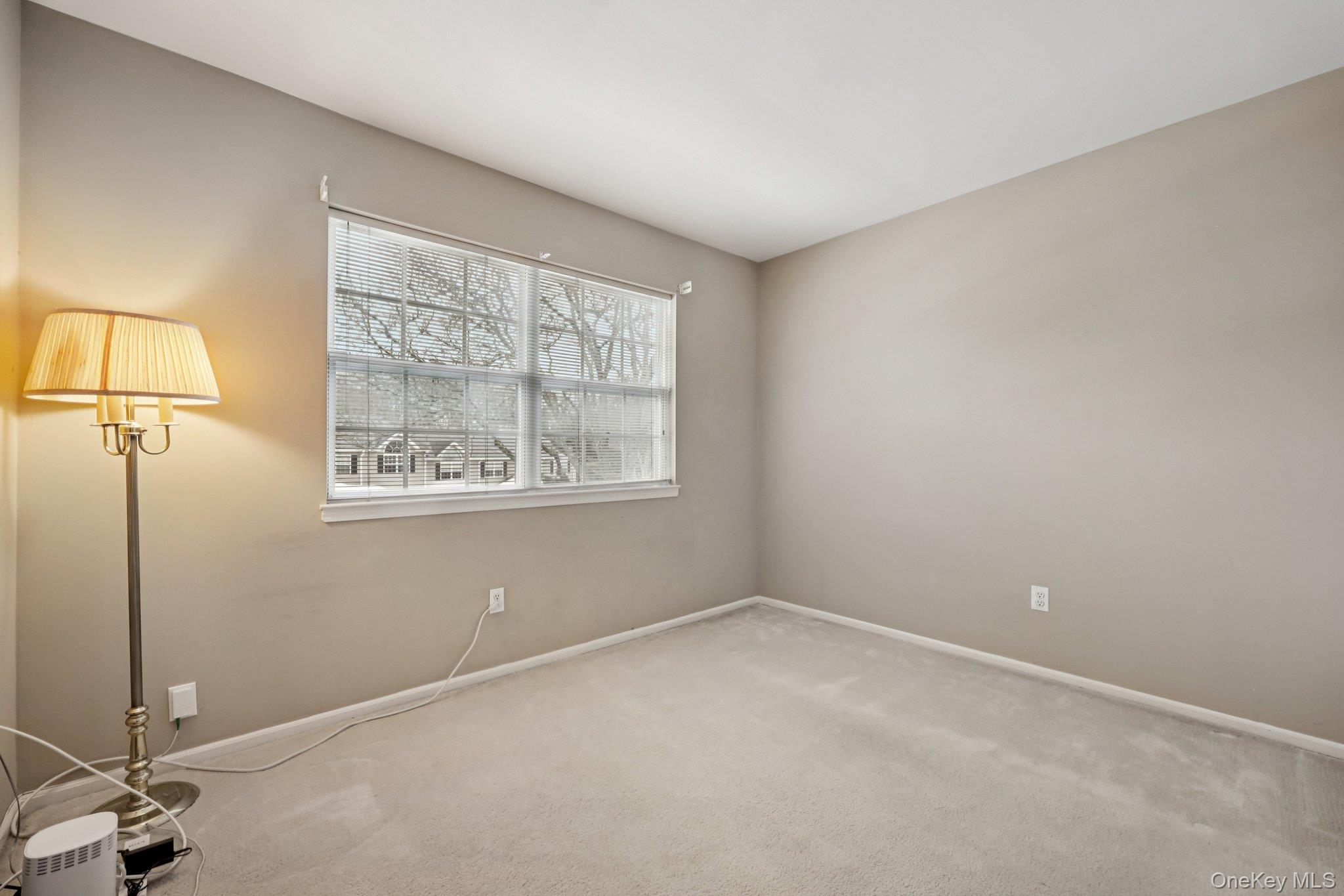 3 Springwood Lane Huntington, NY 11743 - Photo 23 of 40