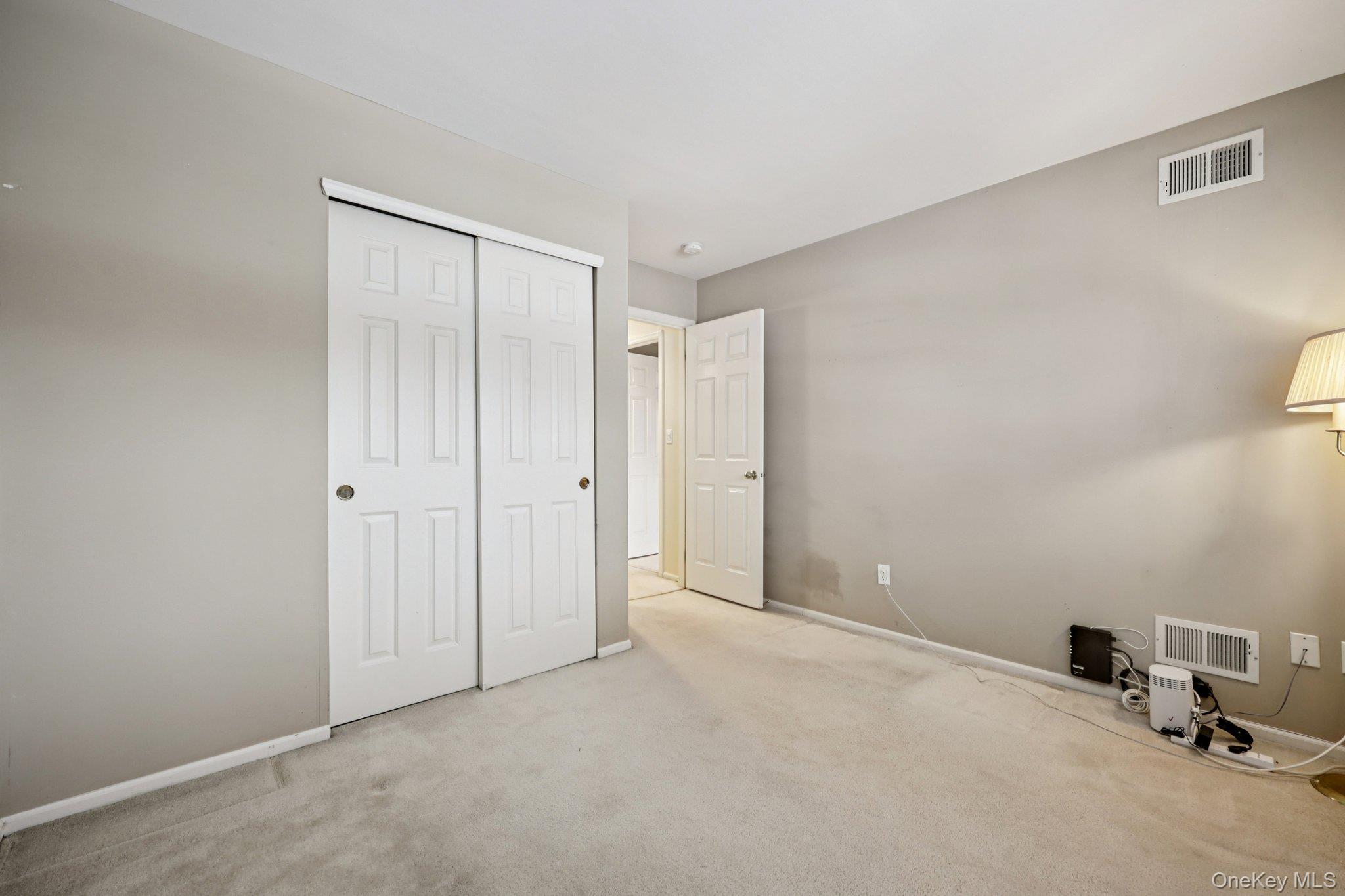3 Springwood Lane Huntington, NY 11743 - Photo 24 of 40