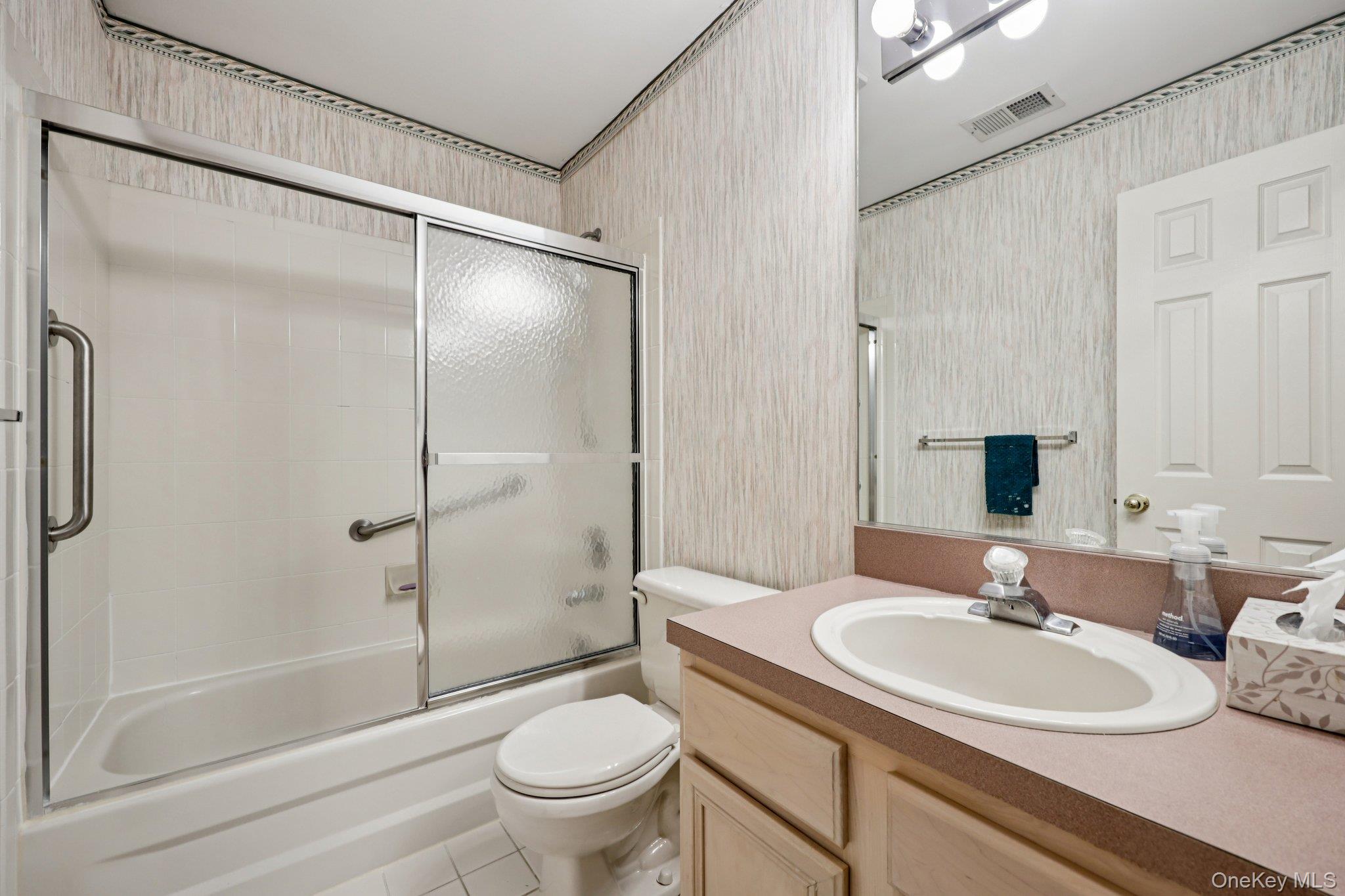 3 Springwood Lane Huntington, NY 11743 - Photo 28 of 40