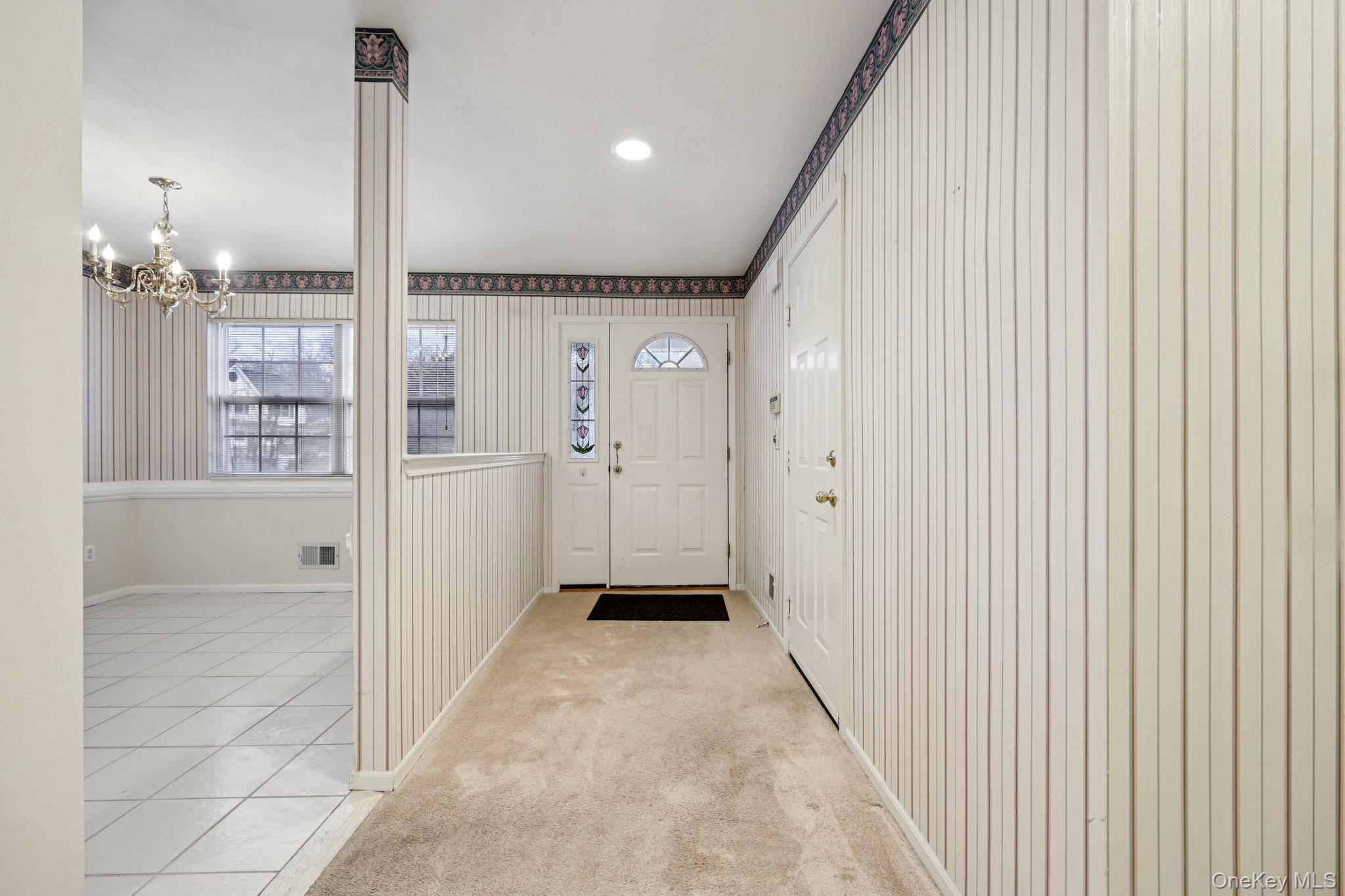 3 Springwood Lane Huntington, NY 11743 - Photo 4 of 40